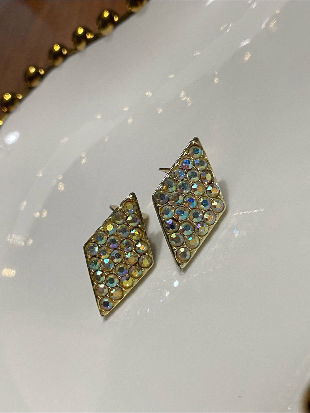 VTG Signed Emmons 1950’s Iridescent AB Crystal Rhombus Stud Earrings